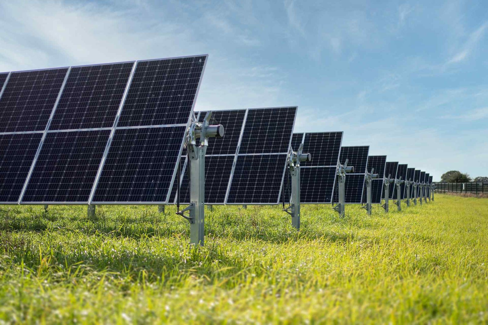 1.-Listicle-Solar-is-awesome